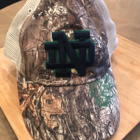 Top of the World Other - Notre Dame Fighting Irish Trucker Hat Cap Camo Snapback Football Real-tree